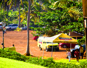 estacionamiento toldos locales comercios